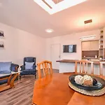Apartment Spacious 2bd 2ba Flat - South Park & Vitosha Views By Flat Mаnager Sofia