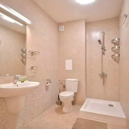 South Park, Vitosha View, 2-bdr, 2-bthr By Flat Mаnager * Sófia